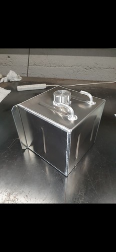 Aluminium fuel tank - aluminium,