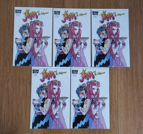 Idw comics jem and - comics,