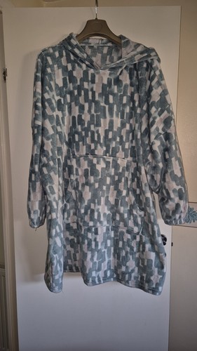 Ladies oversize blanket hoodie - ladies,