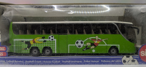 Siku football coach bus - siku,