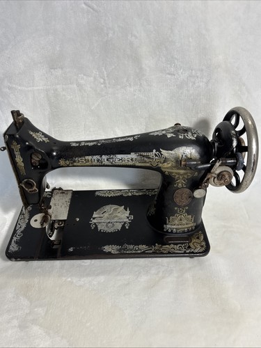 Antique 1920 singer model 127 - antique,