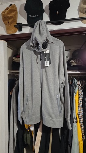 Company goggle hoody - c.p,