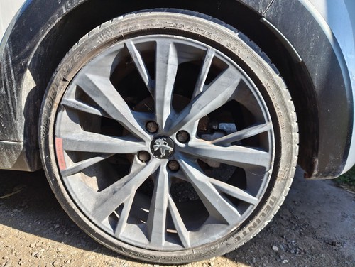 Peugeot 208 gti 30th - peugeot,