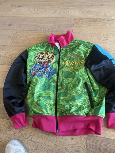 Nwot hardy christian - nwot,