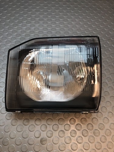 Left headlight mitsubishi - left,