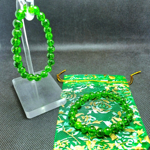 Peridot gemstone - (olivine),