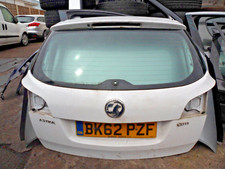 VAUXHALL ASTRA ESTATE 2012