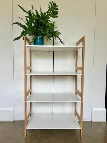 Skandi chic white freestanding
