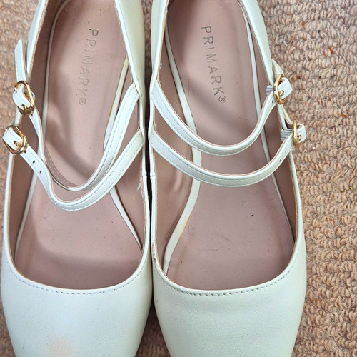 Primark white round toed - round, court