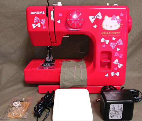 Janome hello kitty - kitty, compact
