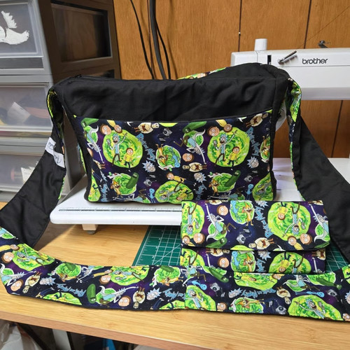 Rick morty crossbody - rick,