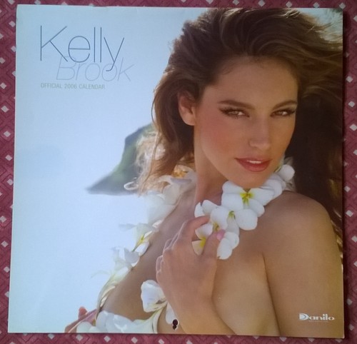 Kelly brook official wall - brook,