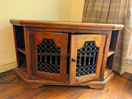 Corner stand brown - corner,