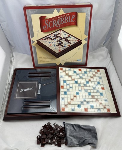 2005 deluxe scrabble turntable - 2005,