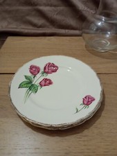 3 Vintage Royal Swan