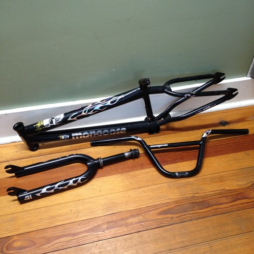Black mongoose rebel bmx bike - mongoose,