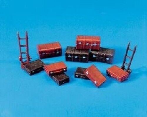 Trunks cases trolley oo ho - trunks,cases,trolley,
