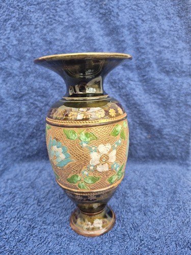 Antique royal doulton - antique,