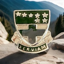 THOMAS FATTORINI URSULINE SCHOOLS 'SERVIAM'  Latin For I Serve Enamel Badge. A1