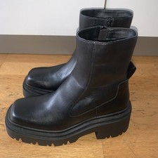 Zara Z1P Chunky Black Leather Chelsea Pull On Boots Women's Size: 39 US 8 UK6New