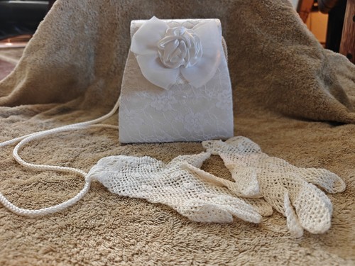 Vintage flower girl purse - vintage,