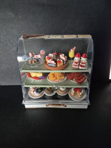 Dolls house shop cafe cake - -,