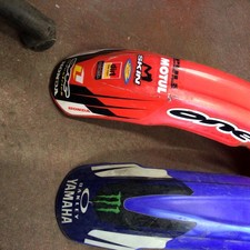 Yamaha n HONDA YZ125 YZ250 Yzf WR 250/400/426/450 Front 2 Mudguard 