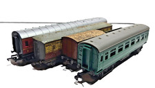 5 x Hornby, Tri-ang etc. Gauge