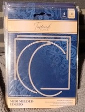 Tattered Lace Metal die set