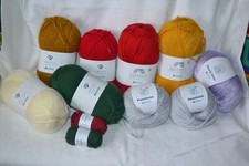 Mixed Lot of Hobbii Yarn Amigo