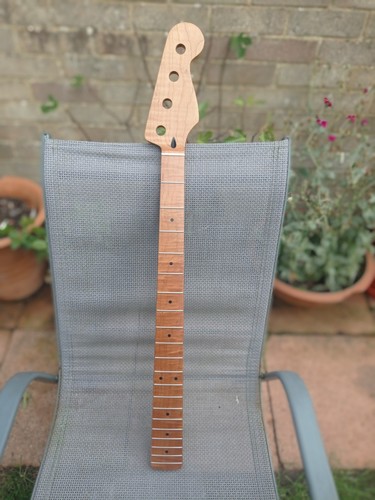 Fender bass style neck - fender,