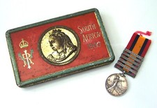 BOER WAR 5 CLASP EAST SURREY QSA MEDAL & VICTORIA 1900 CHRISTMAS CHOCOLATE TIN
