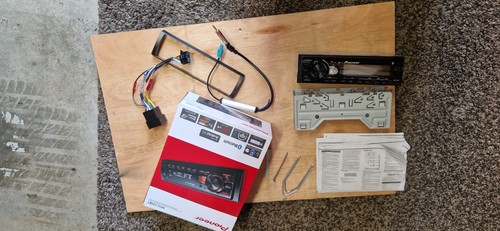 Pioneer car stereo head - pioneer,