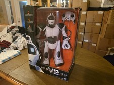 New WowWee Robosapien V2 White