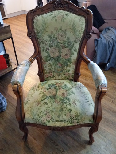 Antique queen ann - ann, chair