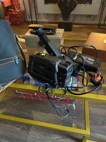 Sanyo ex280p camcorder - vm-ex280p, in