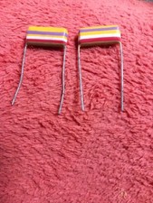 Two pieces 0.47μF, 470nF 10%