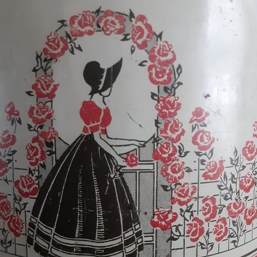 Vintage retro metal - retro, tin