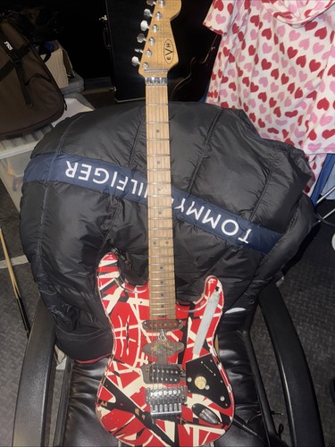 Official evh frankenstrat - evh,