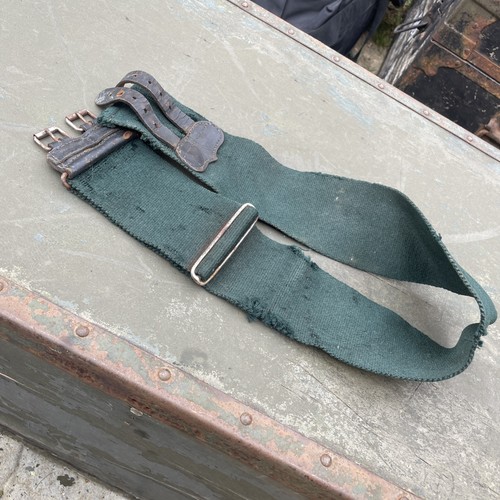 Dark green stable - green, 75mm