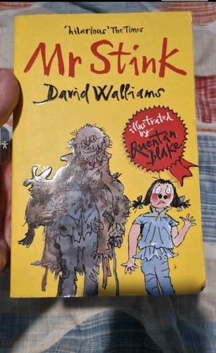 David walliams paperback book - walliams,