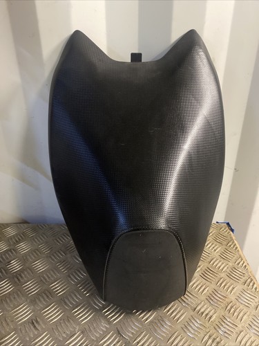 Yamaha aerox seat year - yamaha,
