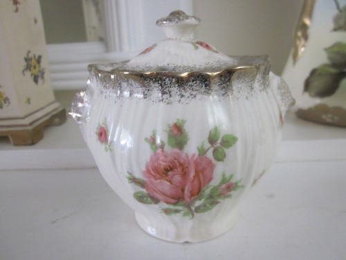 Beautiful vintage crown ducal - beautiful,