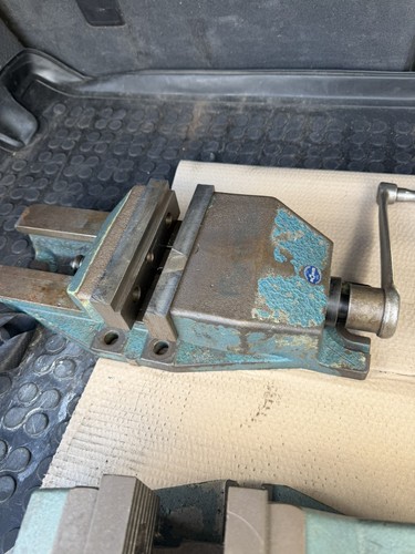 Machine vice - machine,