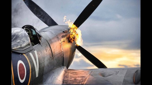 Supermarine spitfire airplane - supermarine,