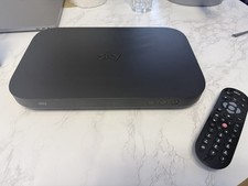 Sky Q 1TB TV Box with Remote &