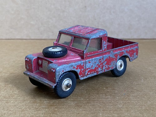 Corgi toys land rover - land,