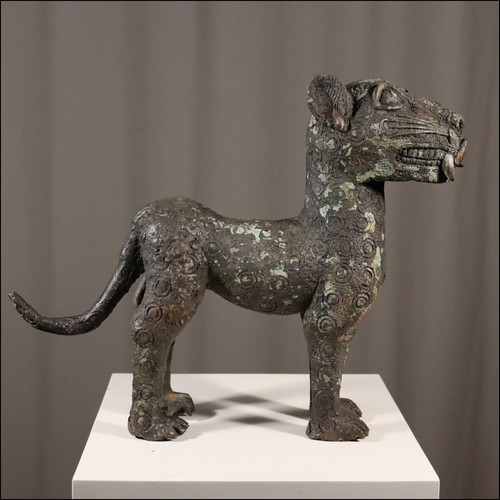 68019 bronze leopard cameroon - bronze,