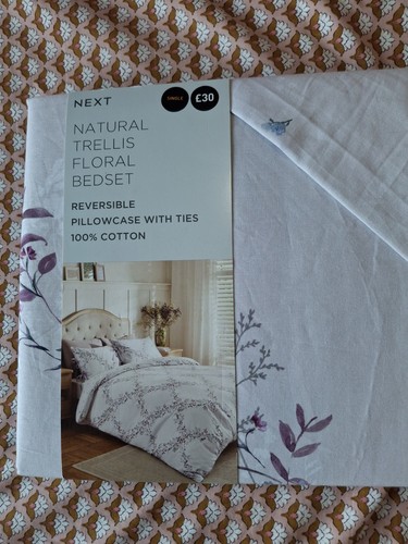 Next natural trellis floral - next,