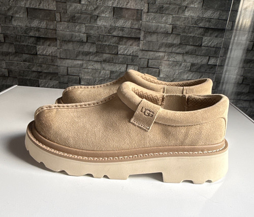 Ugg womens beige suede slip - ugg,